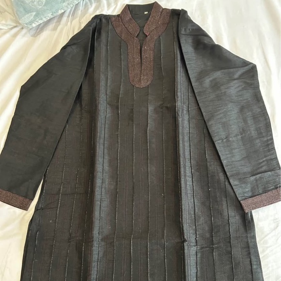 Men’s traditional Indian style Kurta - Picture 1 of 6